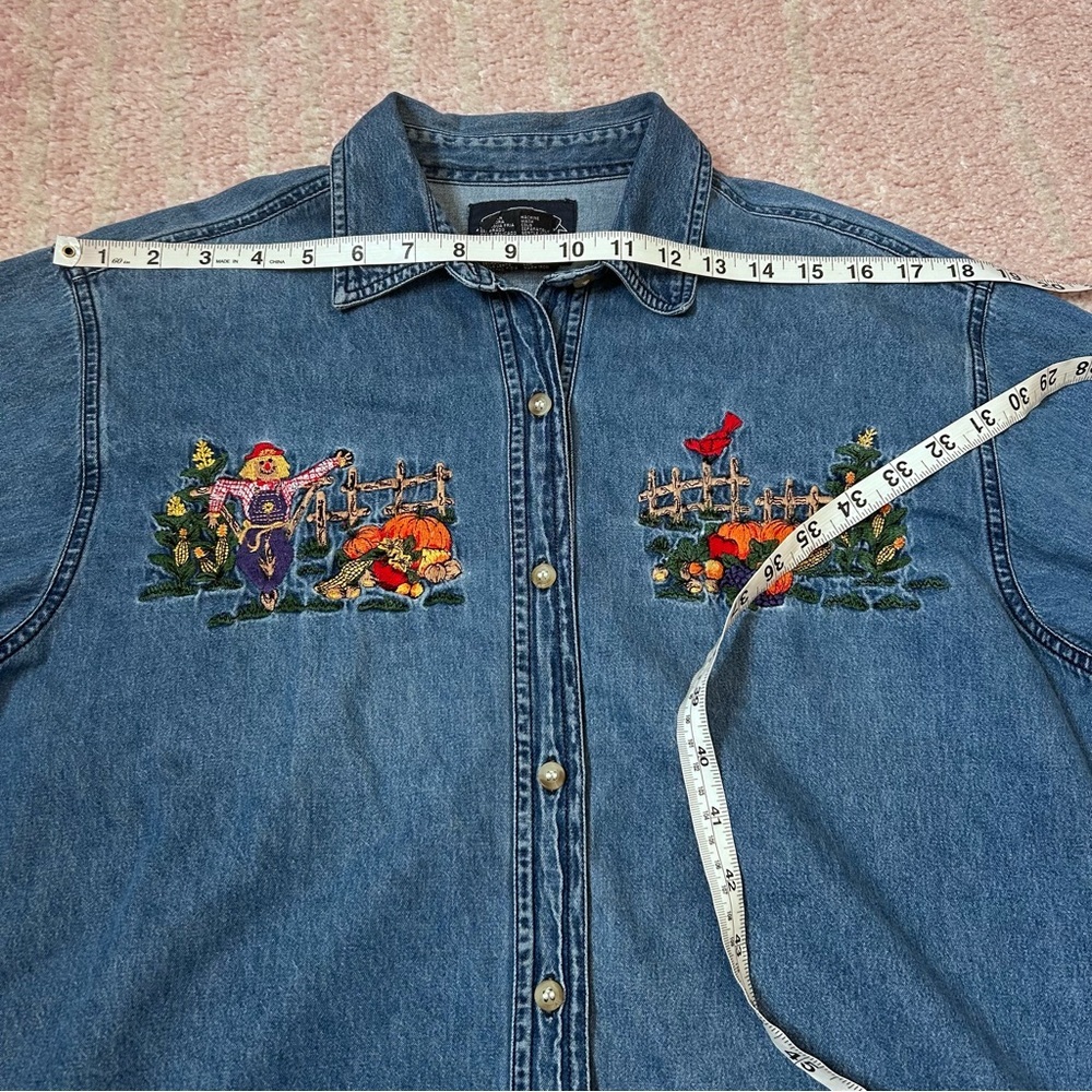 VNTG 90's Fall Harvest Embroidered Chambray Denim Shirt Cotton Size PETITE Large - Picture 9 of 16